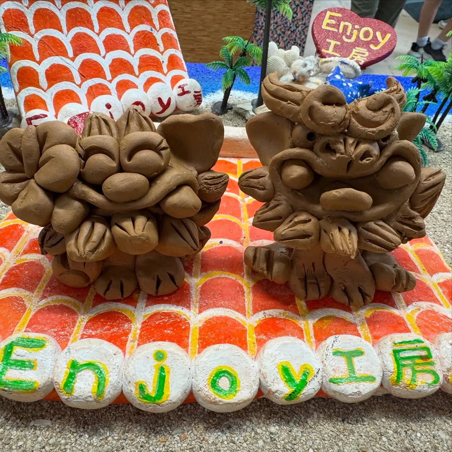 粘土玉から作ったお客様のシーサーの作品です(^^)