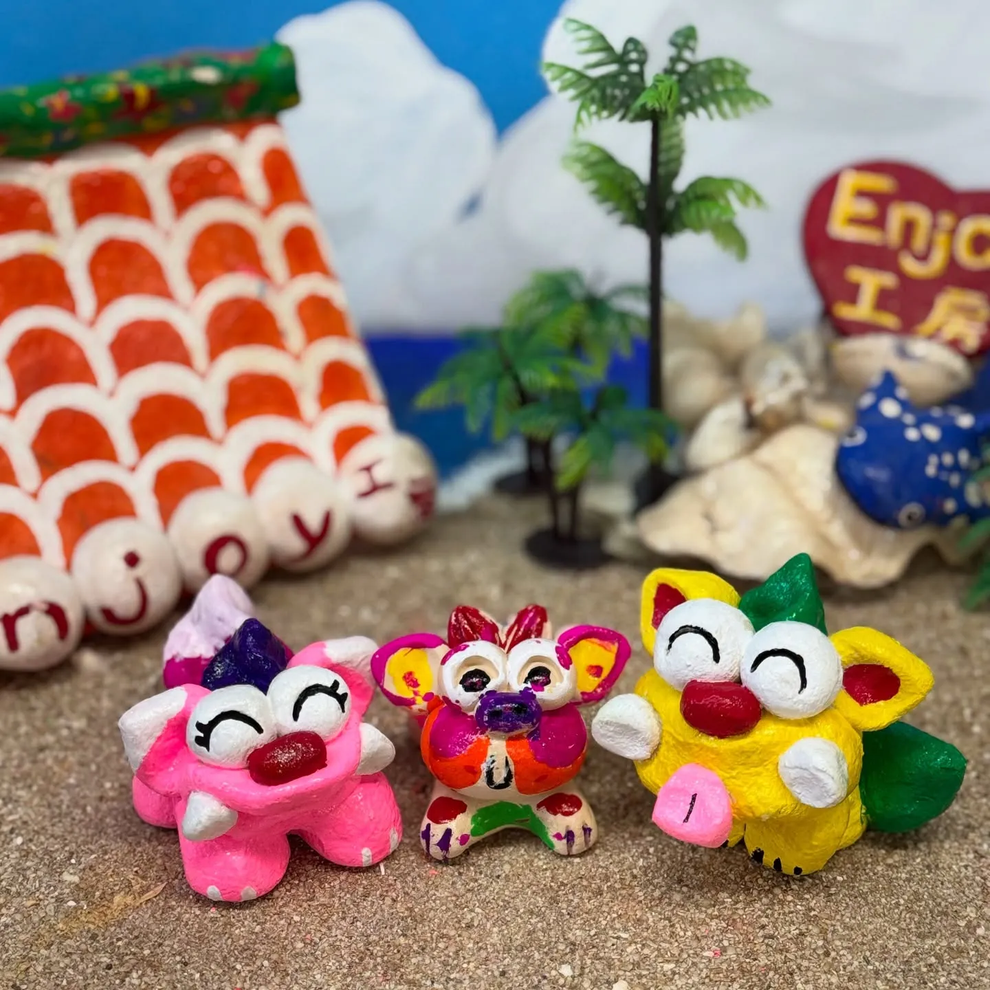 シーサー絵付け体験の漆喰シーサー作品集です(^^)