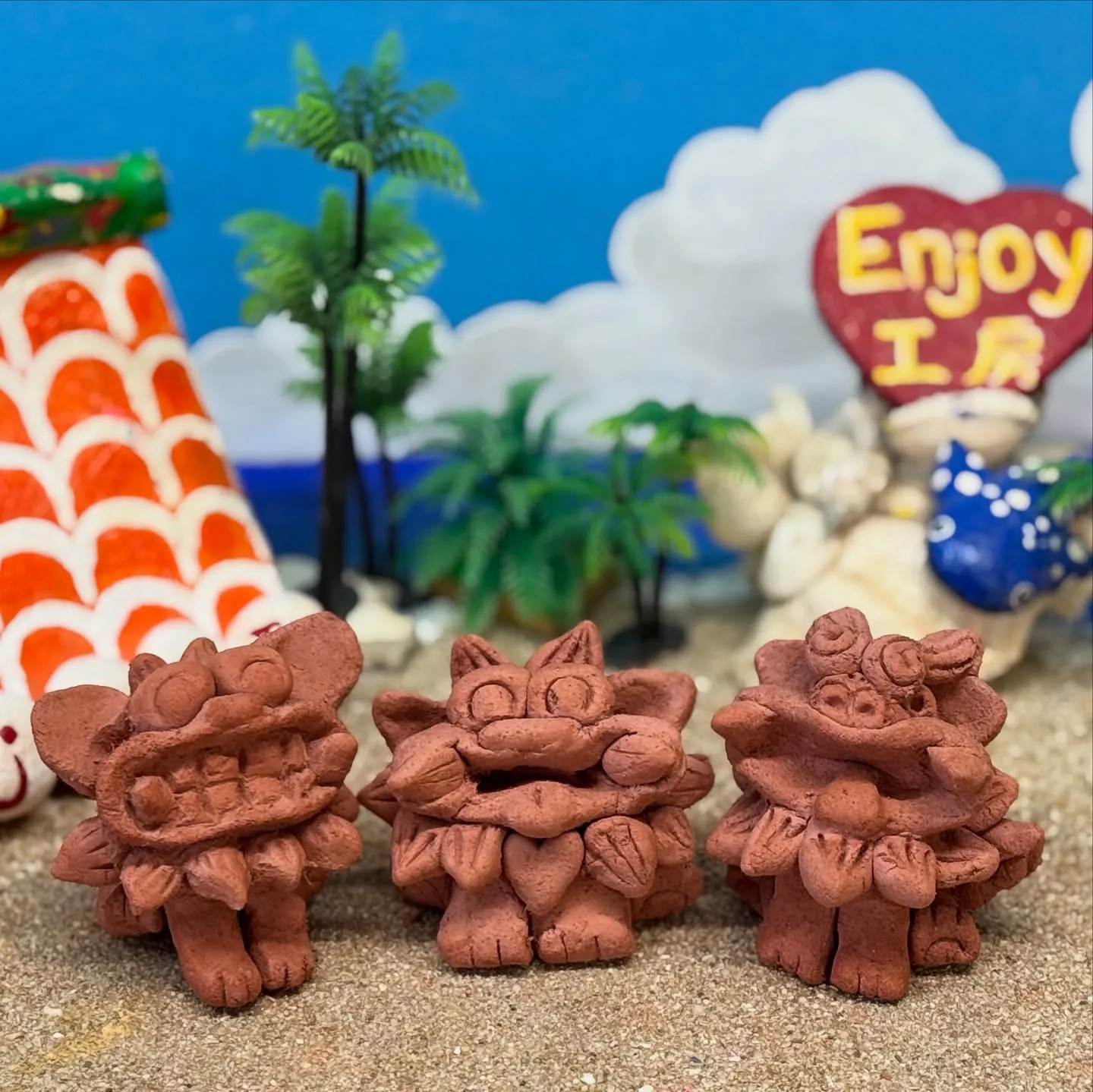 最近は「粘土からシーサーを作る体験」を選ばれるお客様がとても...