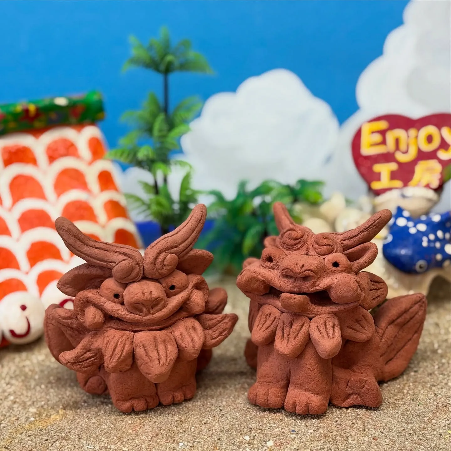 最近は「粘土からシーサーを作る体験」を選ばれるお客様がとても...